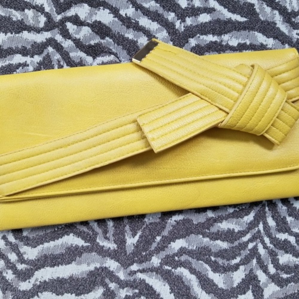 Jessica Simpson Yellow Clutch